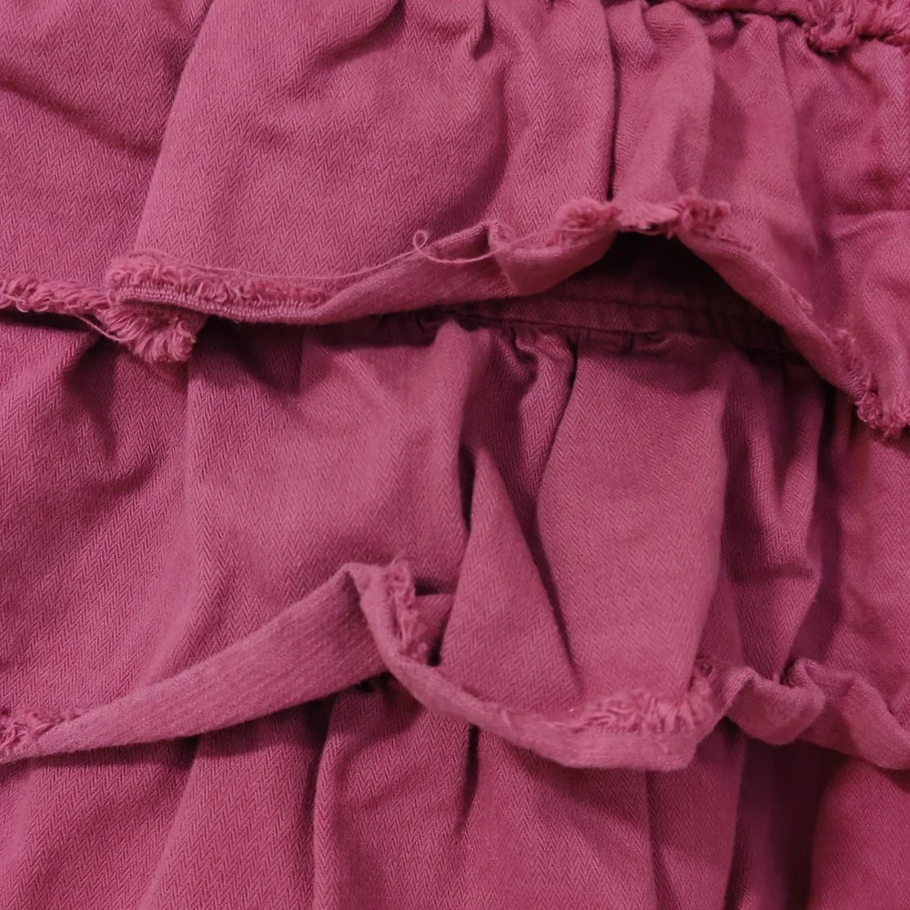 Size Medium Juicy Couture Jeans Burgundy Ruffled Mini Skirt - Picture 3 of 7